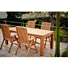Teakhouten Nelson tuintafel 160x90 met 4 verstelbare Linda stoelen, buitenmeubelset op een terras.