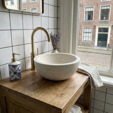 Blanco Mini fontein waskom van wit marmer, ronde waskom met diameter van 30 cm