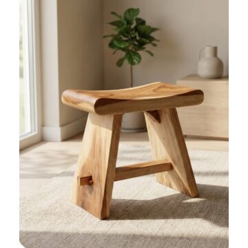 Bollo Houten Zadelkruk in natuurlijk gelakt suarhout met opvallende nerfstructuur, afmetingen 50x30x47 cmMassief houten zadelkruk