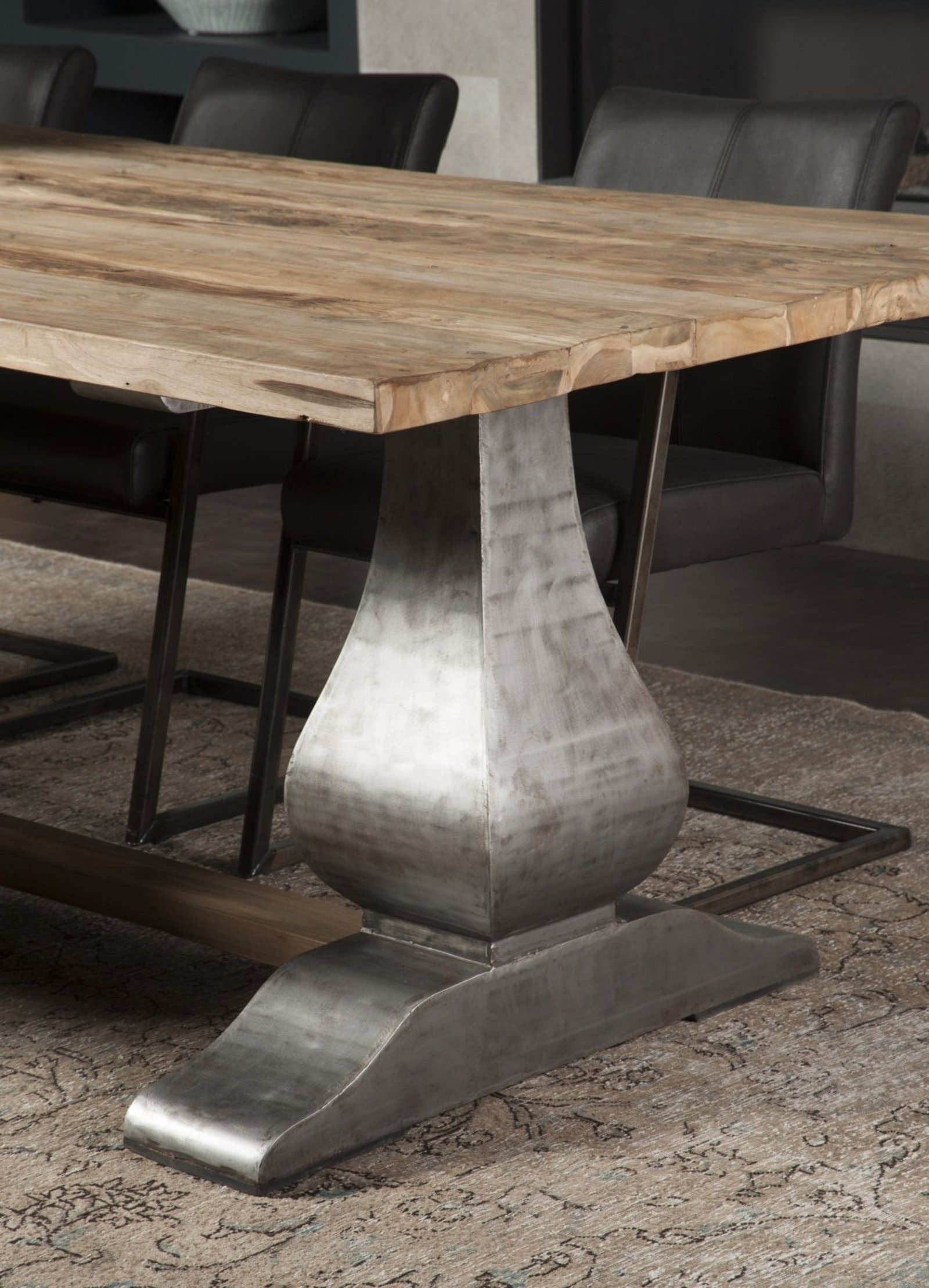 Prato | Industriële Teak Kloostertafel | 300x100x78 | 4 dik blad - TWR-PF0094 - alternate view