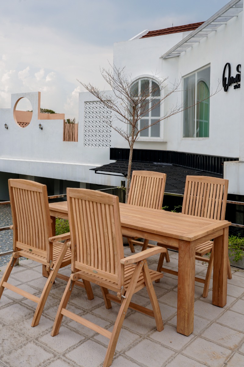 Tuintafel 180x90 + 4 Linda tuinstoelen FSC Teakhout - alternate view