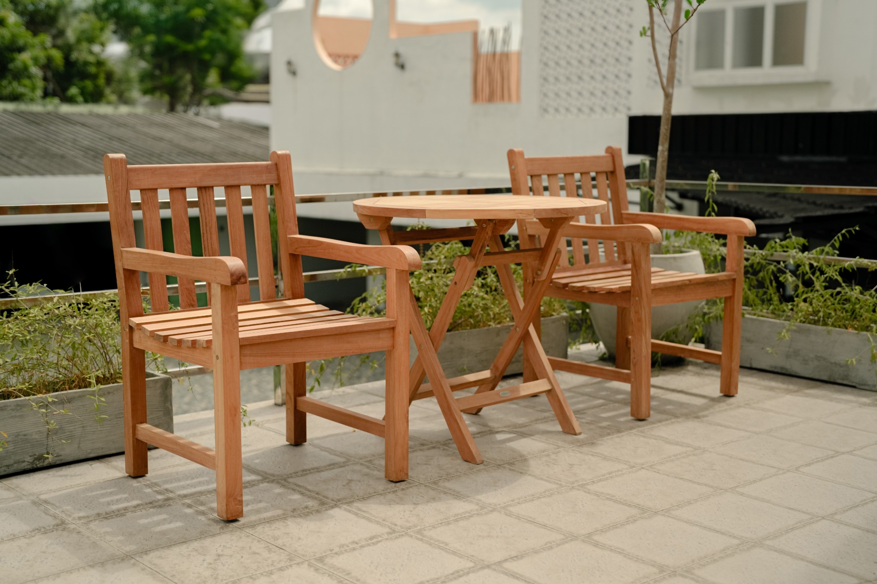 Teakea Teakhouten Tuinset met 2 Beaufort tuinstoelen en ronde teak klaptafel Ø80 cm – compacte, inklapbare set van teak - alternate view