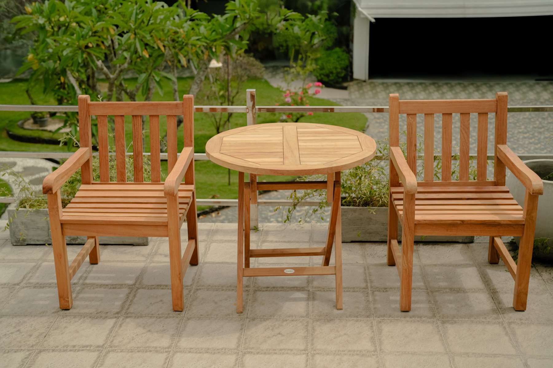 Teakea Teakhouten Tuinset met 2 Beaufort tuinstoelen en ronde teak klaptafel Ø80 cm – compacte, inklapbare set van teak - view 3