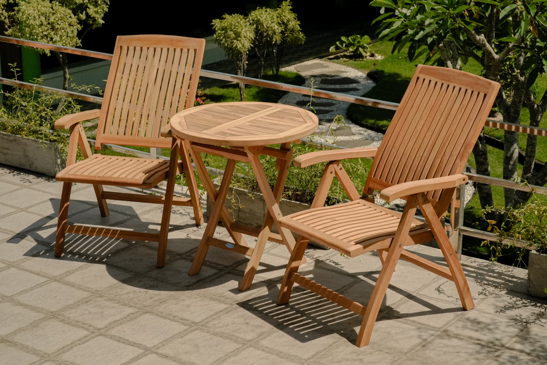 Teakea tuinset met 2 Linda standenstoelen en ronde klaptafel Ø70 cm – teak tuinset voor balkon of terras - alternate view