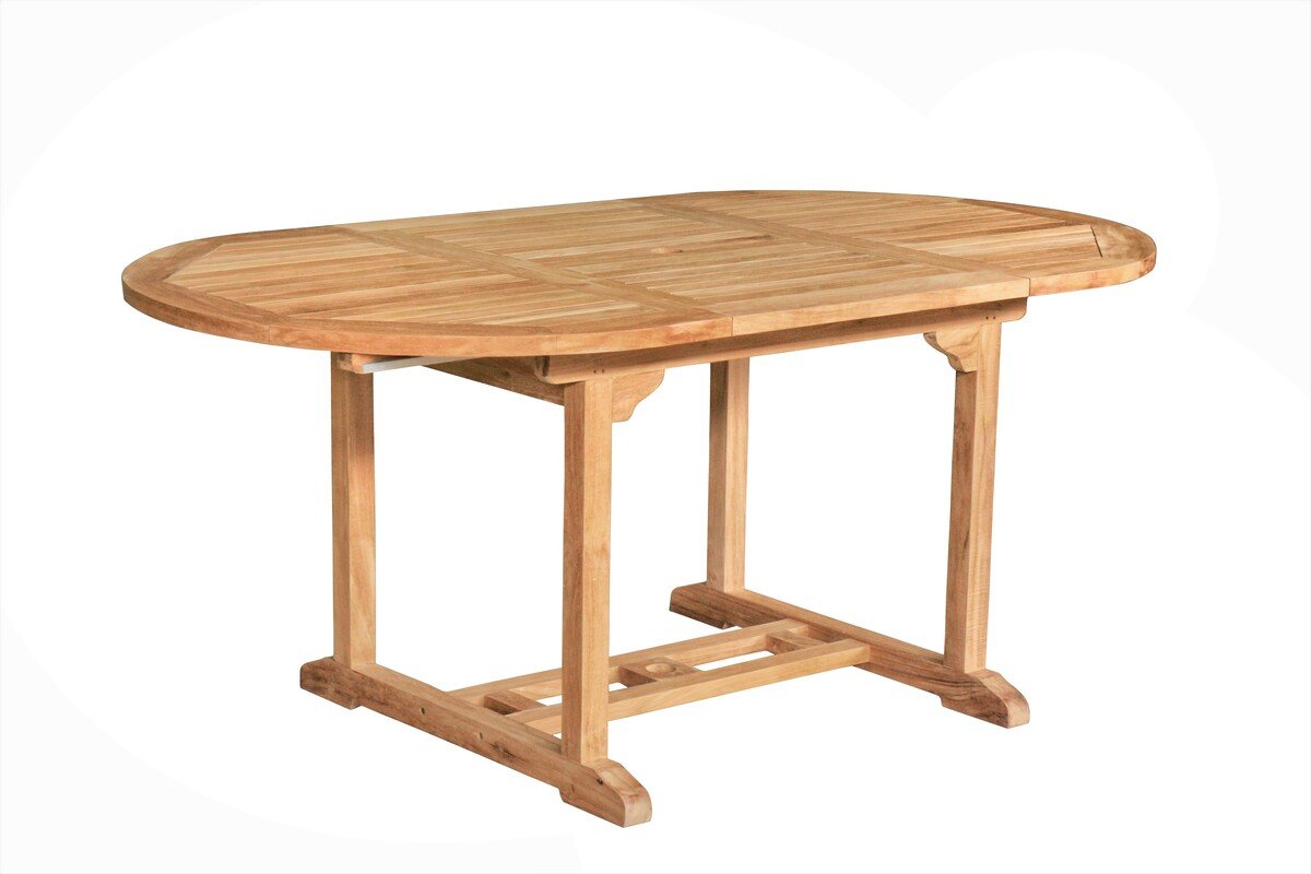 Ovale uitschuifbare teakhouten tuintafel 120-180 cm op een klinkerterras bij bloeiende hortensia's. - view 3