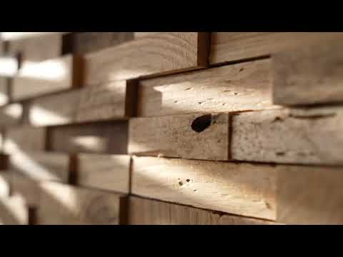 Teak 3d hout wandpanelen in een woonkamer met indirect licht - view 4
