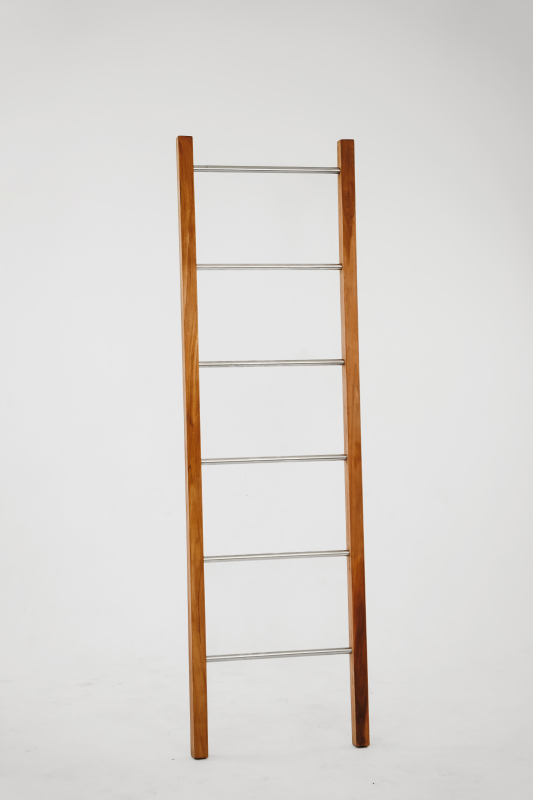 Decoratie ladder Teakhout met RVS stijlen - view 3